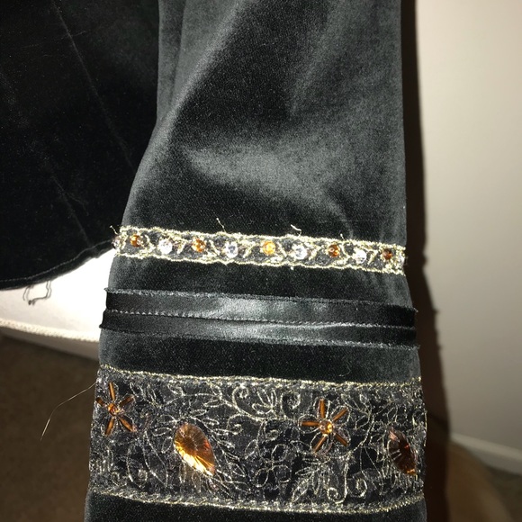 Velour embellished jacket - Picture 3 of 8